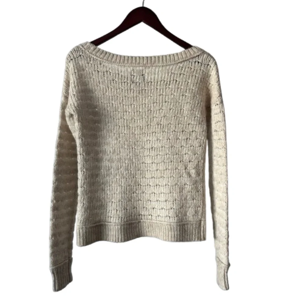 American Eagle Outfitters Women's M Creamy Sleeved Scooped Neck Knit Sweater Top - Picture 5 of 15